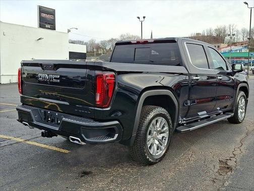 Onyx Black 2026 GMC Sierra 1500 4WD Crew Cab 147" Denali