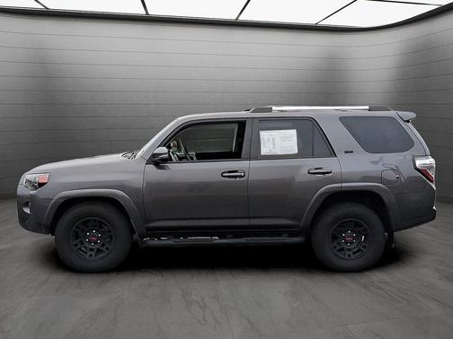 Magnetic Gray Metallic 2022 Toyota 4Runner SR5 Premium 2WD (Natl)