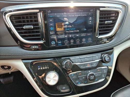 Billet Silver Metallic Clearcoat 2020 Chrysler Pacifica Limited FWD