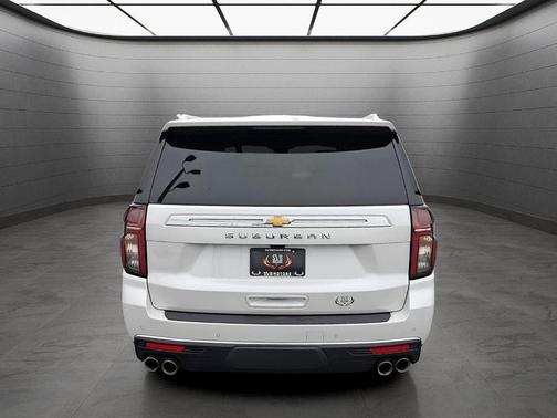 2023 Chevrolet Suburban High Country