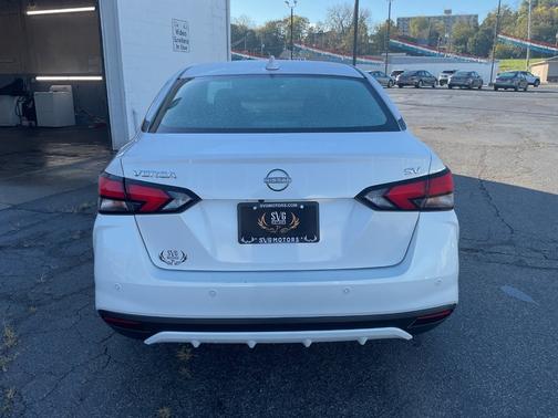 2024 Nissan Versa SV CVT