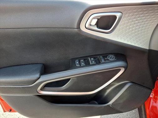 2022 Kia Soul LX IVT