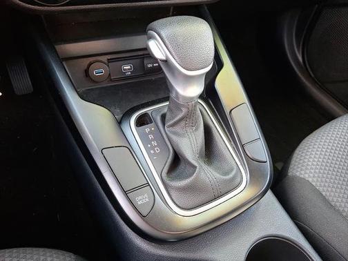 2022 Kia Soul LX IVT