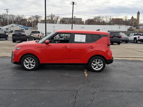 2022 Kia Soul LX
