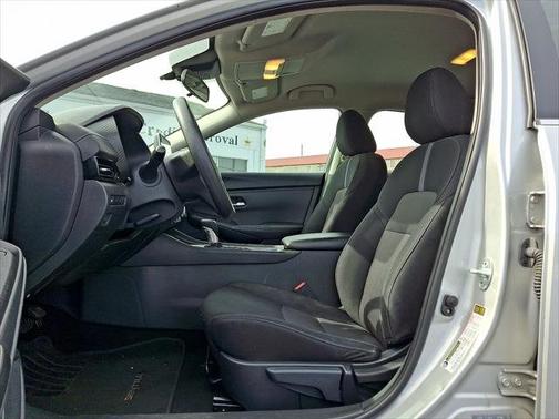 Brilliant Silver Metallic 2023 Nissan Sentra SV CVT