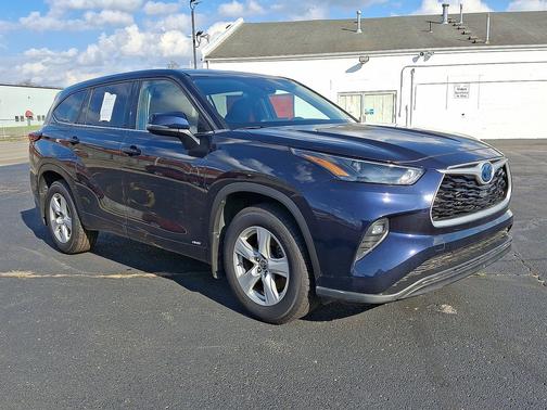 Blueprint 2022 Toyota Highlander Hybrid LE AWD (Natl)