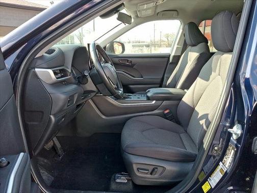 Blueprint 2022 Toyota Highlander Hybrid LE AWD (Natl)