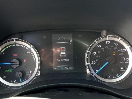 2022 Toyota Highlander Hybrid LE