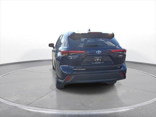 Blueprint 2022 Toyota Highlander Hybrid LE AWD (Natl)