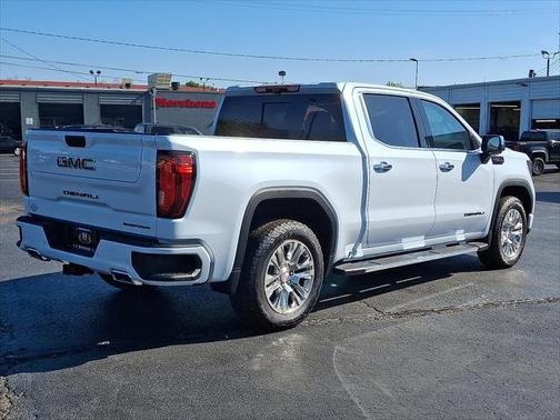 Glacier White Tricoat 2026 GMC Sierra 1500 4WD Crew Cab 157" Denali