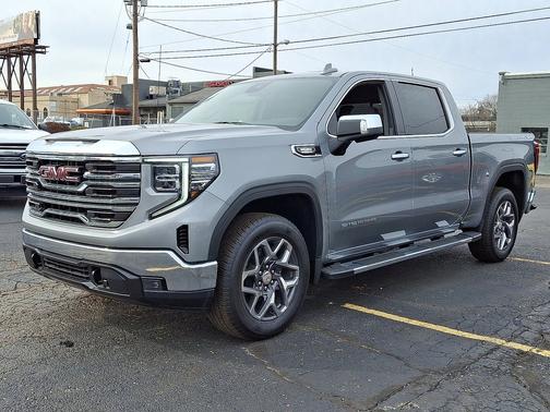 Sterling Metallic 2026 GMC Sierra 1500 4WD Crew Cab 147" SLT