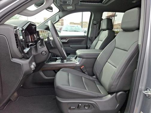 2026 GMC Sierra 1500 4WD Crew Cab 147" SLT