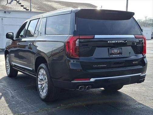 Onyx Black 2026 GMC Yukon XL 4WD 4dr Denali