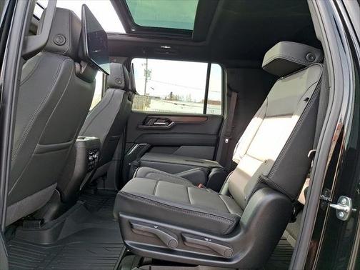 Onyx Black 2026 GMC Yukon XL 4WD 4dr Denali