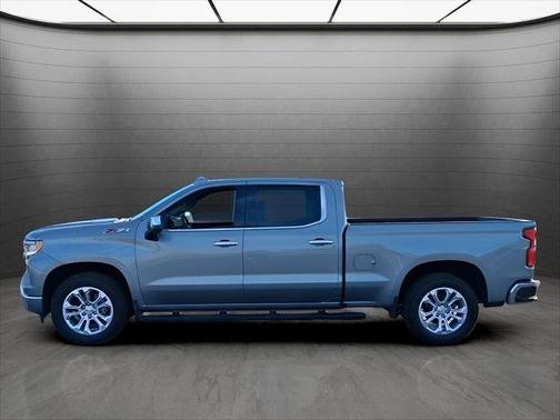 2023 Chevrolet Silverado 1500 4WD Crew Cab 157" LTZ