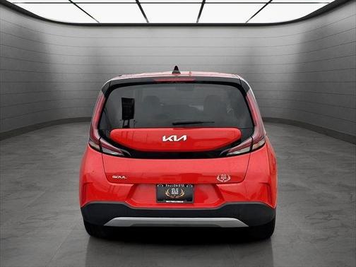 2023 Kia Soul LX IVT