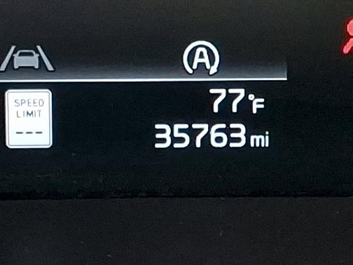 Inferno Red 2023 Kia Soul LX IVT