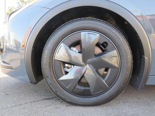 Guardian Gray 2026 Toyota Prius Plug-In Hybrid SE