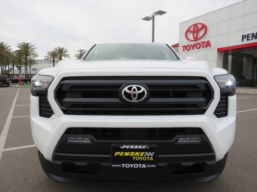 Ice 2026 Toyota Tacoma SR5