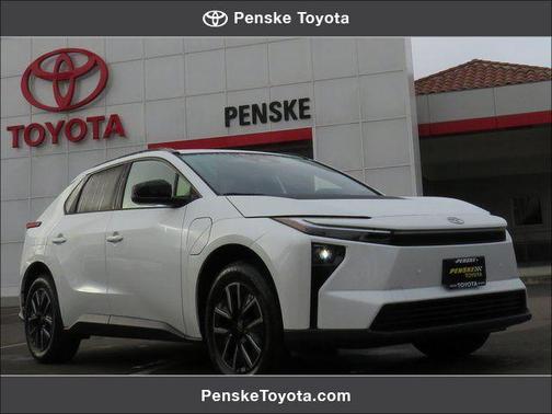 Pear 2026 Toyota bZ XLE Plus