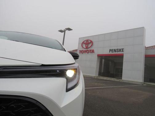 Ice Cap 2026 Toyota Corolla SE