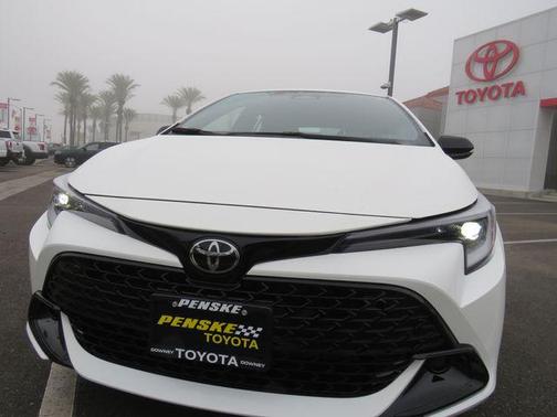 Ice Cap 2026 Toyota Corolla SE