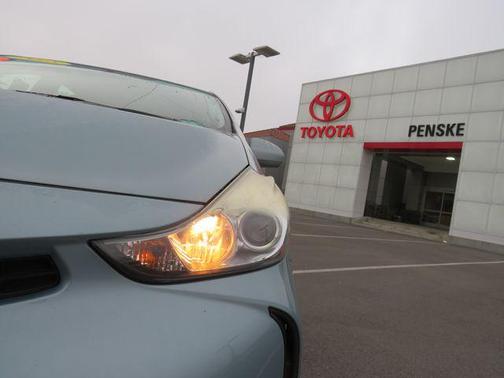 Sea Glass Pearl 2015 Toyota Prius v Five