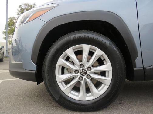 Celestite 2022 Toyota Corolla Cross LE