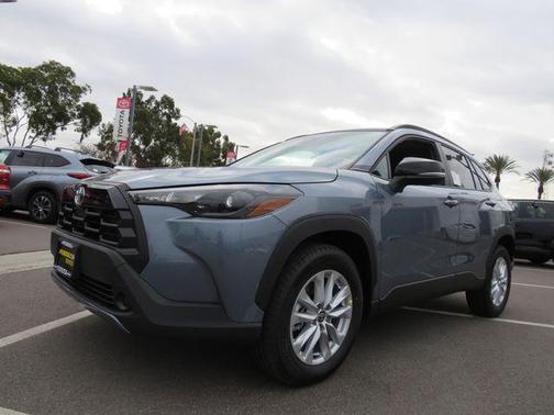 Celestite 2026 Toyota Corolla Cross LE