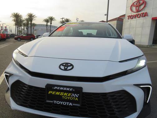 2026 Toyota Camry SE