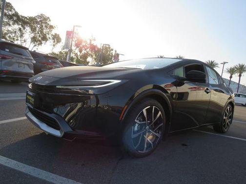 Midnight Black Metallic 2026 Toyota Prius Plug-In Hybrid XSE