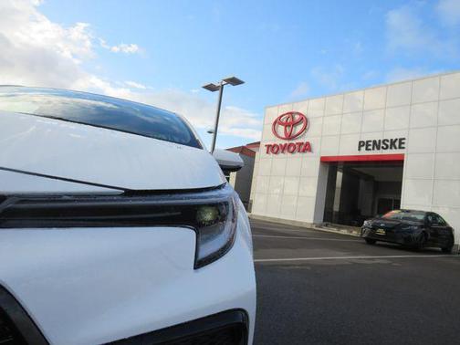 Ice Cap 2026 Toyota Corolla SE