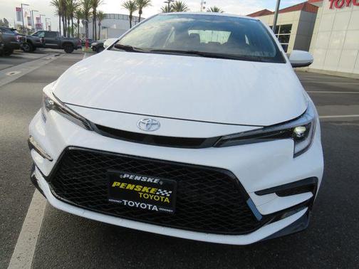 Ice Cap 2026 Toyota Corolla SE