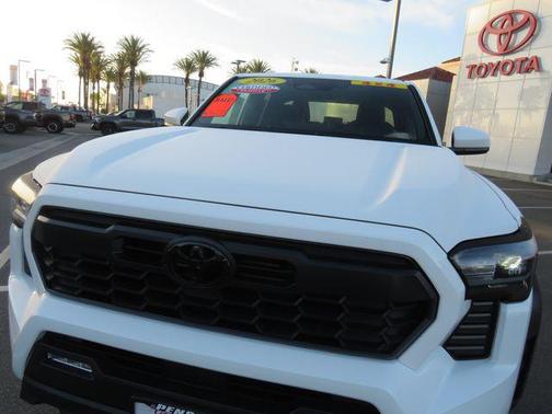 2026 Toyota Tacoma TRD Off Road