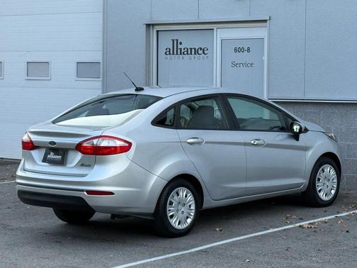 2015 Ford Fiesta S