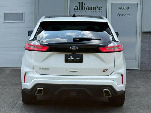 2020 Ford Edge ST