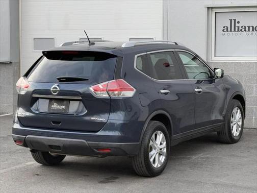 2015 Nissan Rogue SV