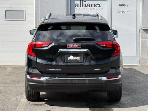 2021 GMC Terrain SLT