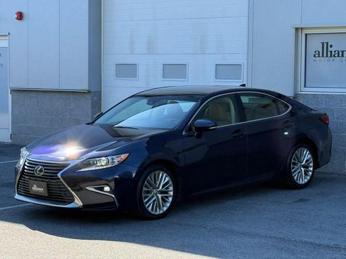 2016 Lexus ES 350 Base