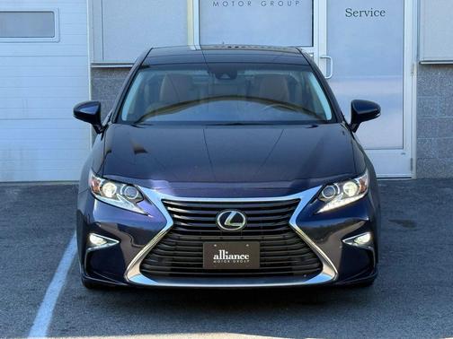 2016 Lexus ES 350 Base