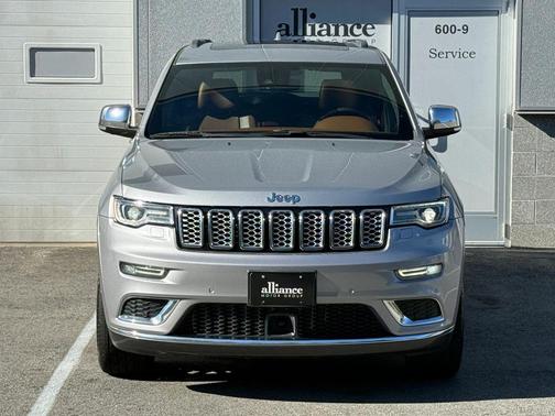 2018 Jeep Grand Cherokee Summit