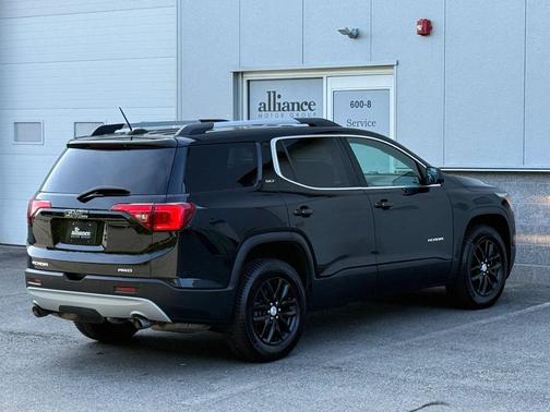 2018 GMC Acadia SLT-1