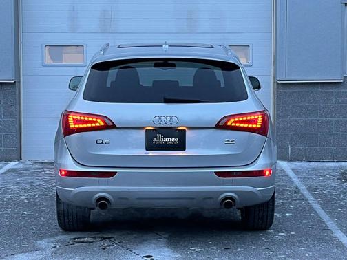 2010 Audi Q5 3.2 Premium quattro