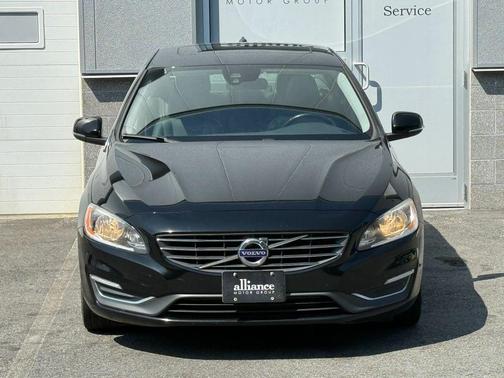 2015 Volvo S60 T5 Premier
