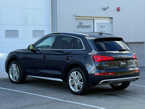 2019 Audi Q5 45 Premium