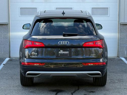 2019 Audi Q5 45 Premium