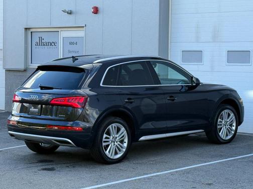 2019 Audi Q5 45 Premium