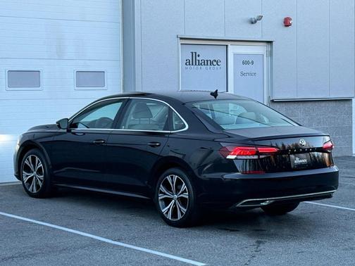2020 Volkswagen Passat 2.0T SE
