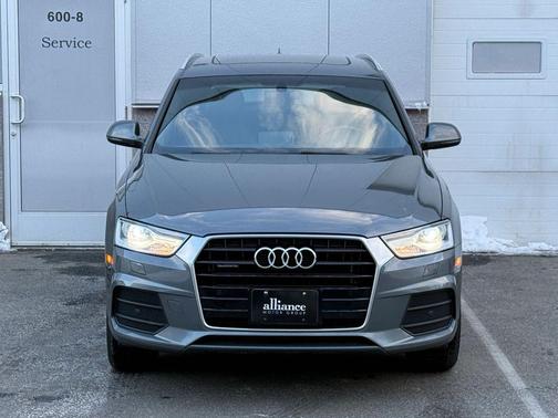 2017 Audi Q3 2.0T Premium