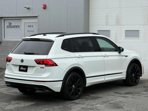 2021 Volkswagen Tiguan 2.0T SE R-Line Black 4MOTION
